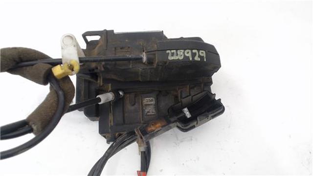 805019U100 NISSAN Замок водительской двери купить в Львов