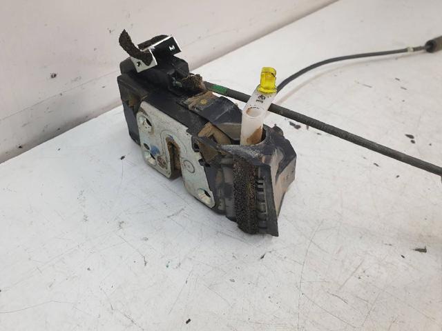 Fecho da porta dianteira esquerda Nissan JUKE F15