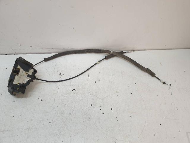 Fecho da porta dianteira esquerda Nissan JUKE F15