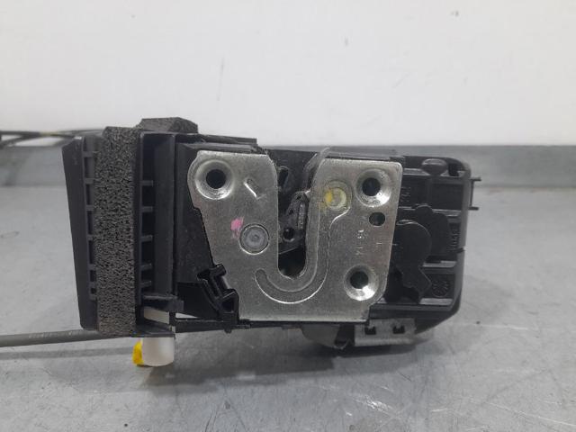 Fecho da porta dianteira esquerda Nissan JUKE F15