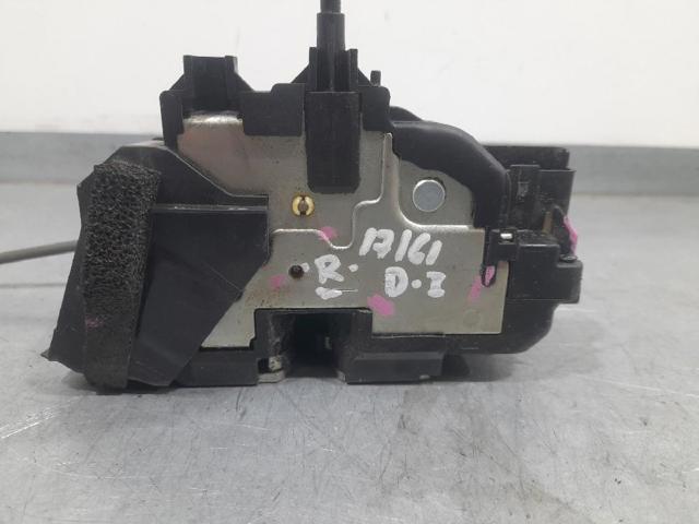 Fecho da porta dianteira esquerda Nissan JUKE F15