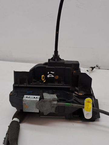 Fecho da porta dianteira esquerda Nissan JUKE F15