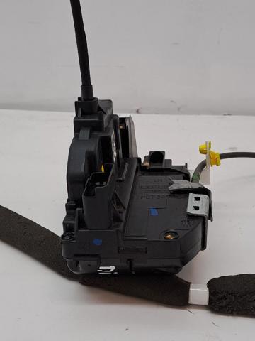 Fecho da porta dianteira esquerda Nissan JUKE F15