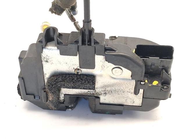 Fecho da porta dianteira esquerda Nissan Qashqai 1 J10