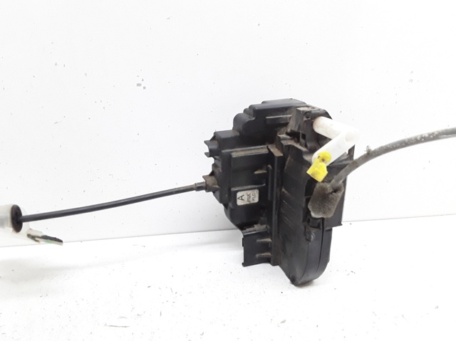 Fecho da porta dianteira esquerda Nissan Qashqai 1 J10