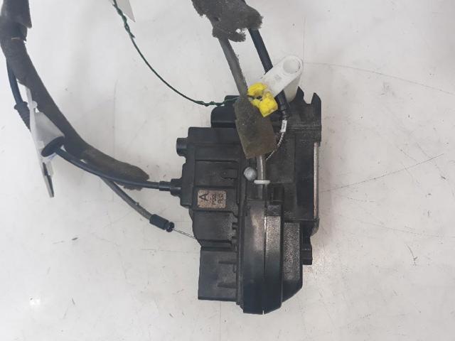 Fecho da porta dianteira esquerda Nissan Qashqai 1 J10