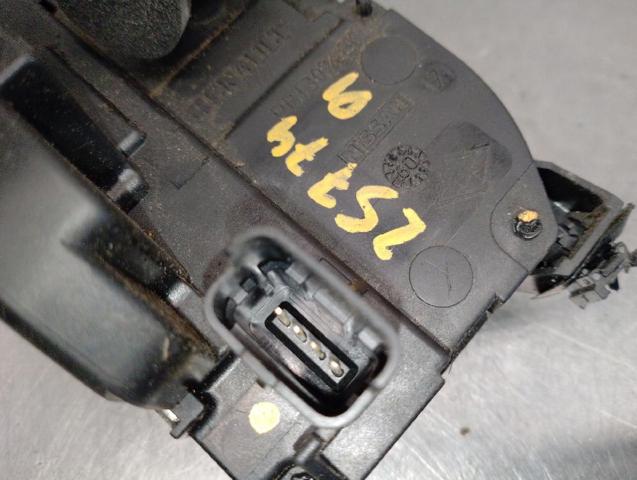 805030003R RENAULT Замок водительской двери купить в Винница