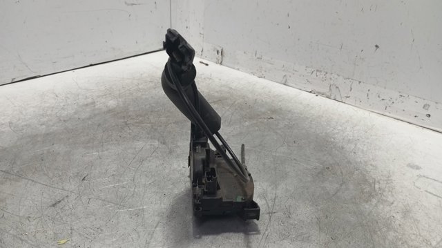 805030003R Замок водительской двери купить Житомир