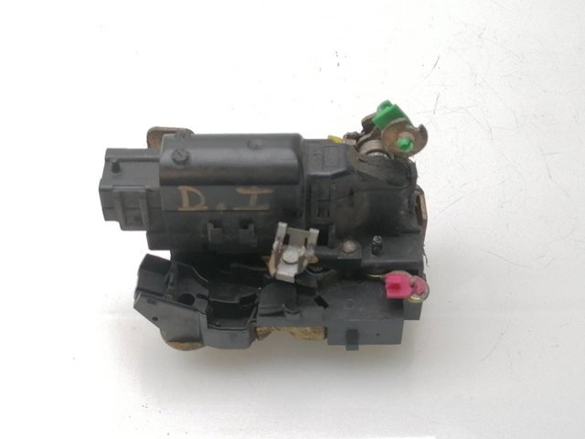 NISSAN 8050300Q0B Замок водительской двери в наличии Ирпень
