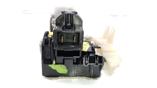 Fecho da porta dianteira esquerda Renault DOKKER