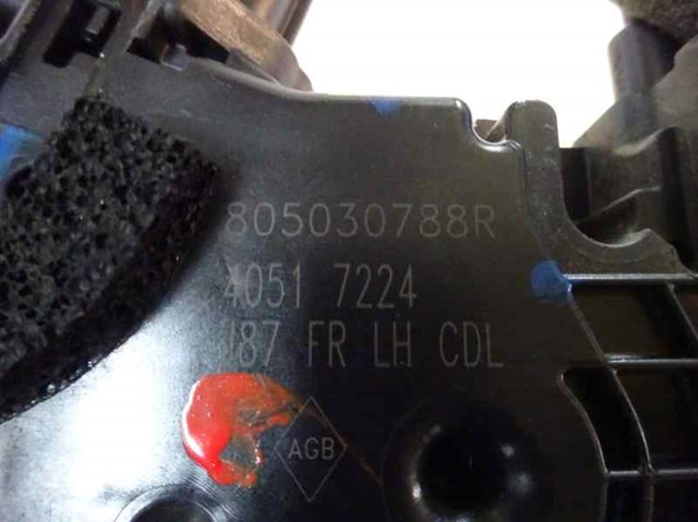 RENAULT 805030788R Замок водительской двери в наличии Каменское