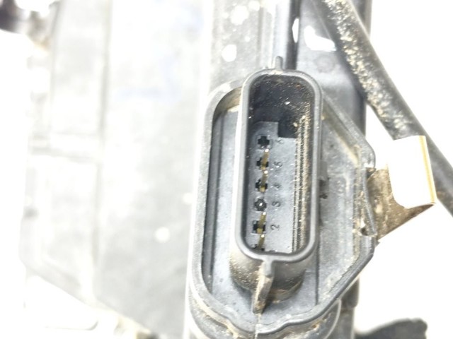 805031332R RENAULT Замок водительской двери купить в Кривой Рог