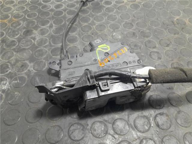 RENAULT 805033000R Замок водительской двери в наличии Чернигов