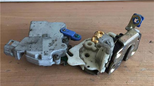 805034F165 NISSAN Замок двери передней левой купить в Львов
