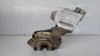 Fecho da porta dianteira esquerda 80503BM660 NISSAN