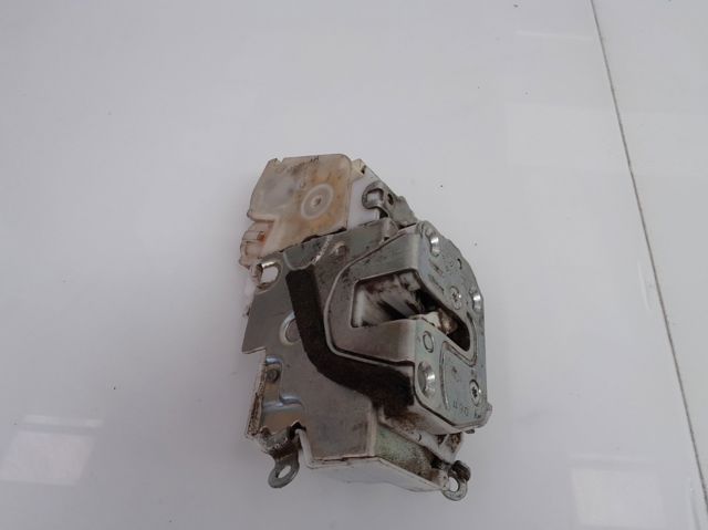 NISSAN 805525P00A Мотор-привод открытия/закрытия замка двери передней правой в наличии Одесса