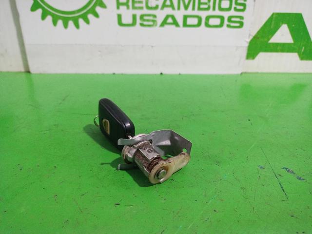 806010423R RENAULT Личинка замка двери передней купить в Украина
