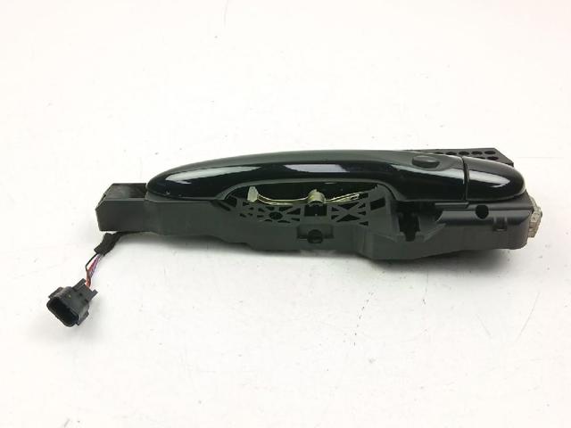 806060282R Держатель наружной ручки двери правых дверей купить Запорожье