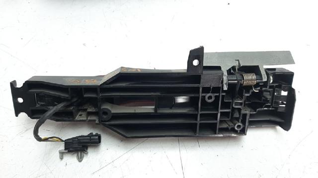 NISSAN 806105FD0B Держатель наружной ручки двери передней правой в наличии Черновцы