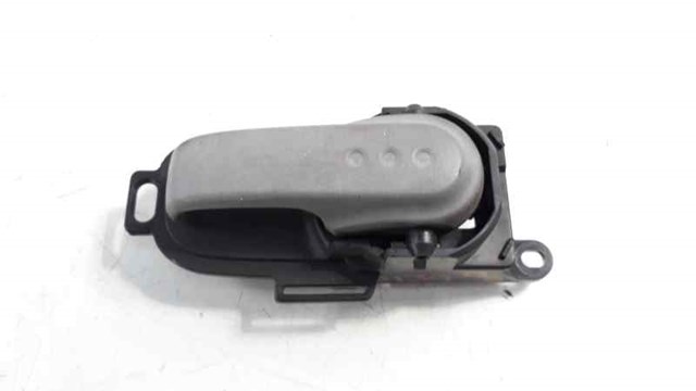 Maneta interior delantera derecha para nissan micra iii 1.4 16v cr14de 80670AX600