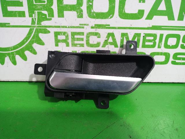 NISSAN 806716UA0A Ручка двери левой внутренняя передняя/задняя в наличии Днепр