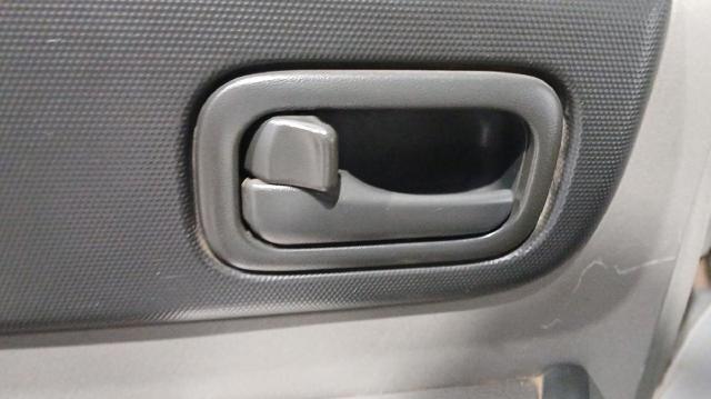 NISSAN 806718H301 Ручка двери левой внутренняя передняя/задняя в наличии Одесса