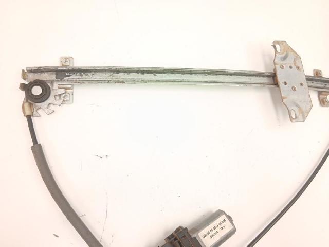 807012X000 NISSAN Стеклоподъемник передней правой двери купить в Ужгород