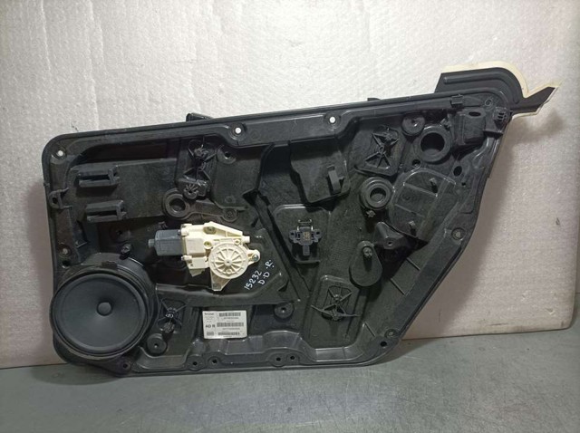 NISSAN 807205DM0A Стеклоподъемник передней правой двери в наличии Павлоград