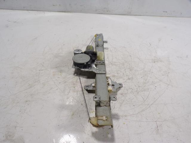 807206FR0A NISSAN Стеклоподъемник передней правой двери купить в Павлоград