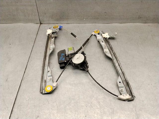807207736R RENAULT Стеклоподъемник передней правой двери купить в Ужгород