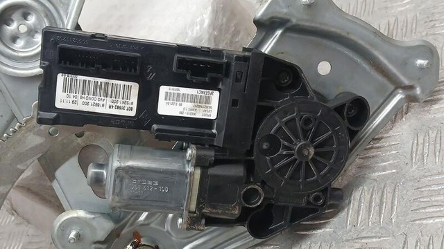 807210004R Стеклоподъемник передней левой двери купить Львов