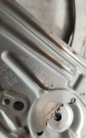 807210004R RENAULT Механизм стеклоподъемника двери передней левой купить в Харьков