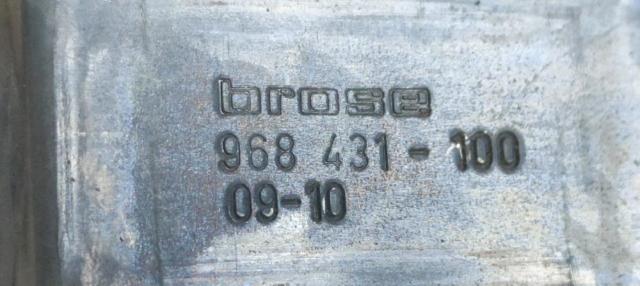 RENAULT 807210014R Стеклоподъемник передней левой двери в наличии Винница