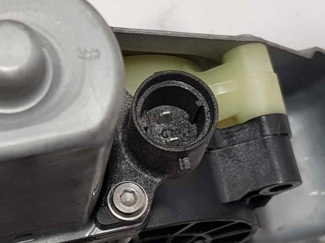 807213729R RENAULT Стеклоподъемник передней левой двери купить в Ирпень