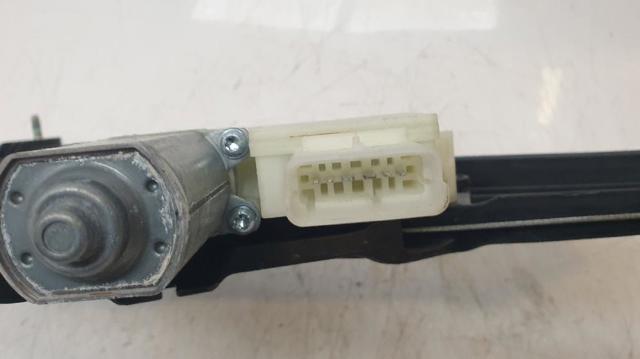 807218016R RENAULT купить в Ужгород