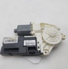 Motor de acionamento de vidro da porta dianteira direita 807300002R RENAULT