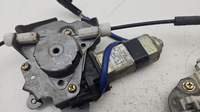 807302S410 NISSAN Мотор стеклоподъемника двери передней правой купить в Сумы