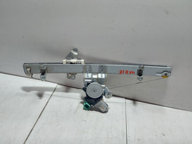 807303NA1A NISSAN Мотор стеклоподъемника двери передней левой купить в Чернигов