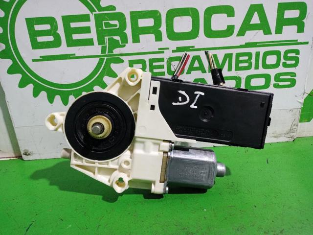 807311420R RENAULT Мотор стеклоподъемника двери передней левой купить в Львов