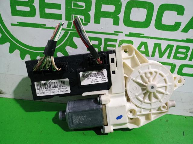 RENAULT 807311420R Мотор стеклоподъемника двери передней левой в наличии Львов