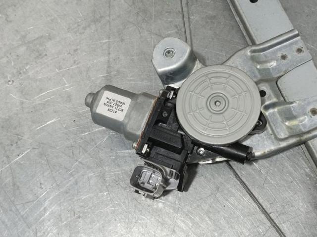 807313NA0A NISSAN Мотор стеклоподъемника двери передней правой купить в Ровно