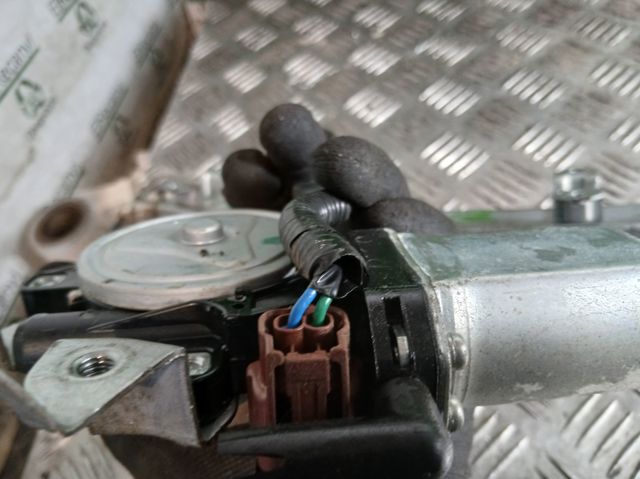 NISSAN 807318991A Мотор стеклоподъемника двери задней левой в наличии Житомир