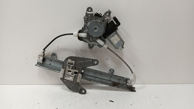 807318991A NISSAN Мотор стеклоподъемника двери задней левой купить в Житомир