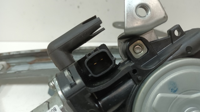 NISSAN 807318991A Мотор стеклоподъемника двери задней левой в наличии Кривой Рог