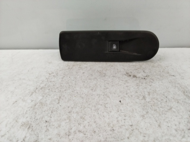 809602454R RENAULT купить в Павлоград