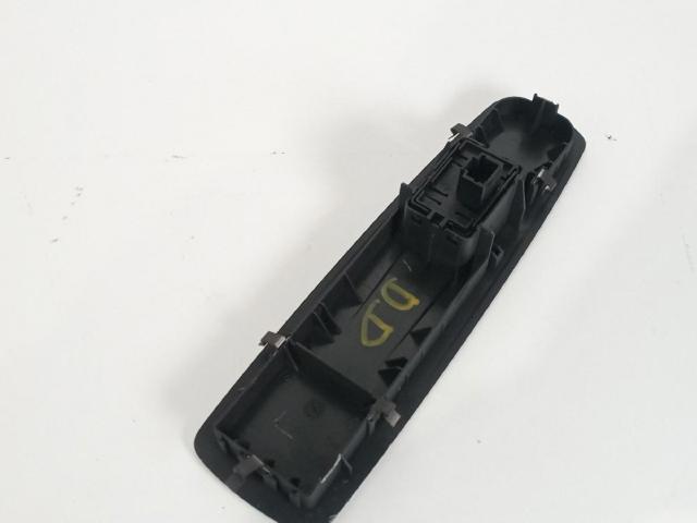 809603107R RENAULT Кнопочный блок управления стеклоподъемником передний правый купить в Черновцы