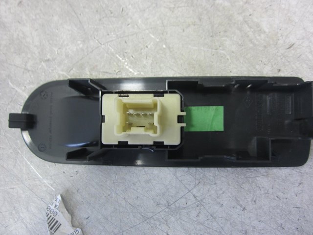 809603634R RENAULT купить в Сумы