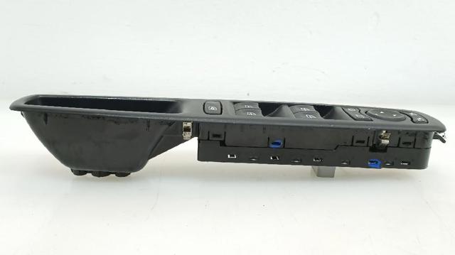 RENAULT 809610017R Кнопочный блок управления стеклоподъемником передний левый в наличии Ровно