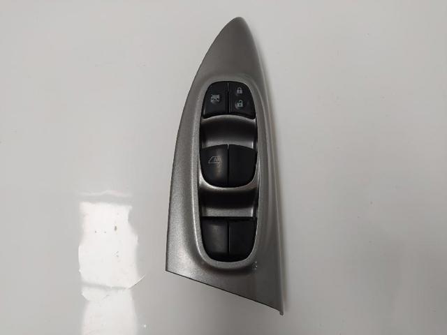 NISSAN 809611KM3A в наличии Черновцы