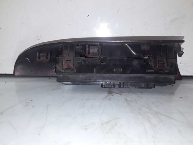 809611KM3A NISSAN купить в Ужгород